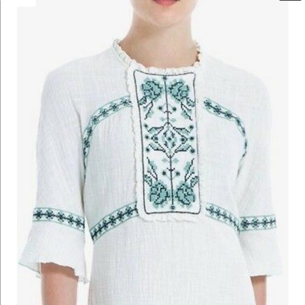 Sophie Max Studio Bell Sleeve Embroidered Dress - Picture 2 of 7